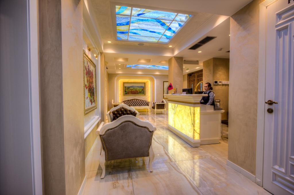 Lot Boutique By And Preference Hotel